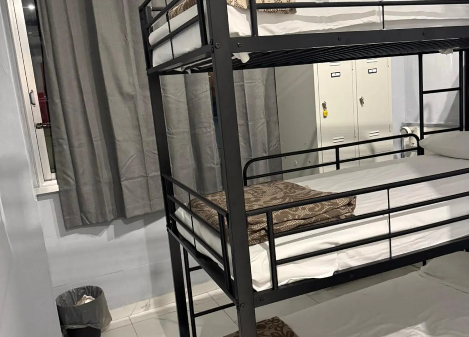 Lion University & Youth Hostel Milano  Milan